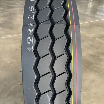 Garanti Dönemi 3 Yıl veya 120 Kamyon ve Otobüs Lastikleri Çeşitli Hava Koşulları İçin Uygun Performans ve Güvenlik