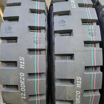 Garanti Dönemi 3 Yıl veya 120 Kamyon ve Otobüs Lastikleri Çeşitli Hava Koşulları İçin Uygun Performans ve Güvenlik